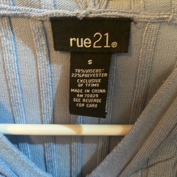 Jacket - Picture 7 of 7